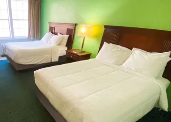 Knights Inn Lake City hotel thumbnail 4