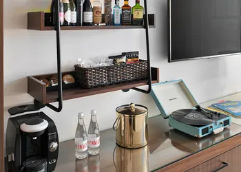 Fenway Hotel Autograph Collection hotel thumbnail 5