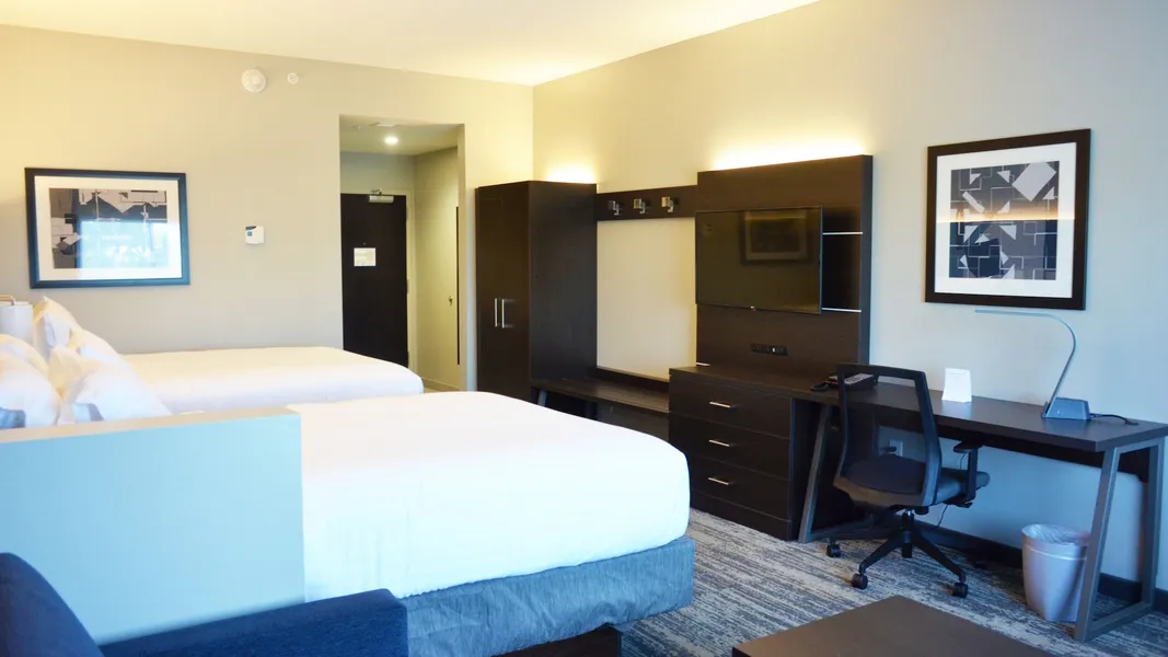 Holiday Inn Express & Suites Jacksonville W - I295 and I10 by IHG hotel detail image 2