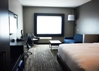 Holiday Inn Express & Suites Jacksonville W - I295 and I10 by IHG hotel thumbnail 6