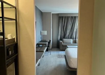 AC Hotel Des Moines East Village hotel thumbnail 3