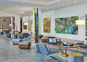 Art Ovation Hotel, Autograph Collection hotel thumbnail 2
