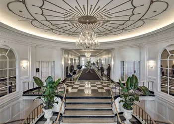 The Historic Cavalier Hotel and Beach Club, Autograph Collection hotel thumbnail 2