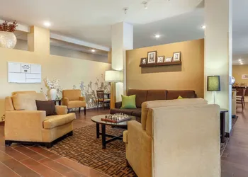 MainStay Suites Lincoln University Area hotel thumbnail 2