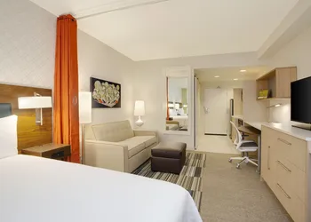 Home2 Suites by Hilton Oxford hotel thumbnail 4