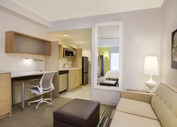 Home2 Suites by Hilton Oxford hotel thumbnail 5