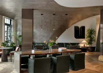 Kimpton La Peer Hotel by IHG hotel thumbnail 2