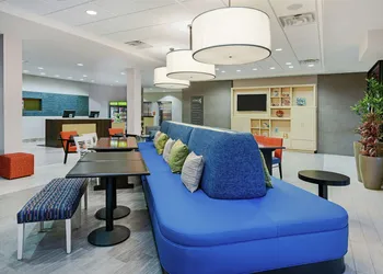 Home2 Suites by Hilton Austin Airport hotel thumbnail 2