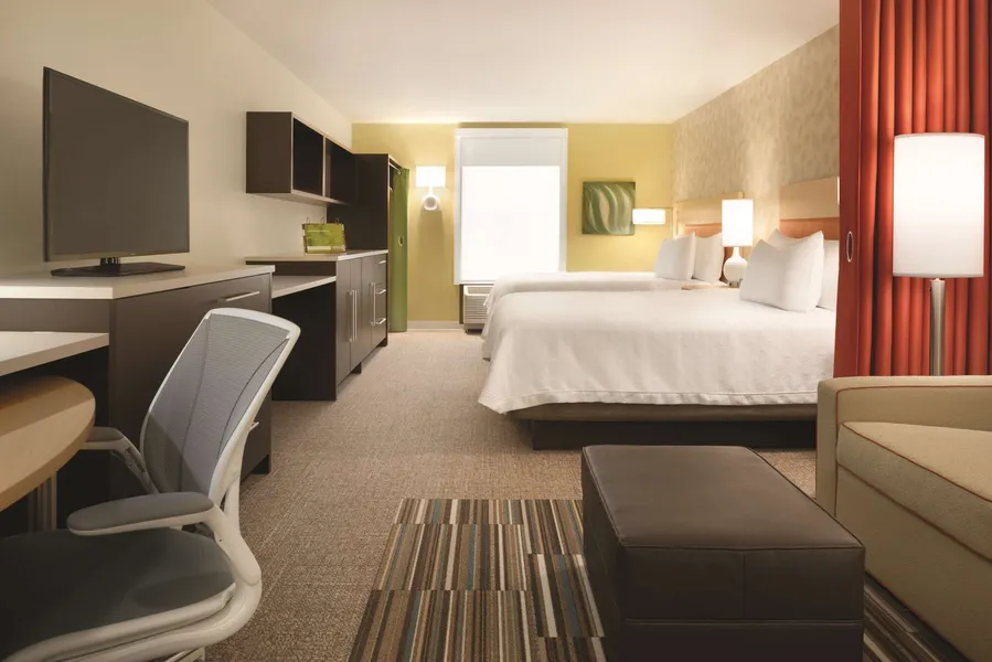 Home2 Suites Iowa City Coralville hotel detail image 6