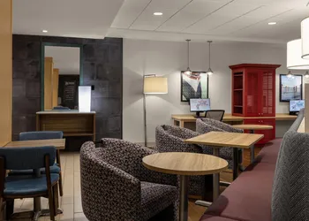 Home2 Suites by Hilton Minneapolis-Eden Prairie hotel thumbnail 3