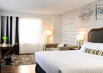 Hotel Indigo Kansas City Downtown by IHG hotel thumbnail 5