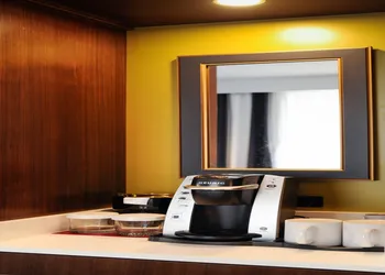 Hotel Indigo Kansas City Downtown by IHG hotel thumbnail 8