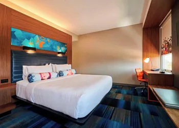 Aloft by Marriott Cleveland Airport hotel thumbnail 3