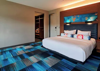Aloft by Marriott Cleveland Airport hotel thumbnail 4