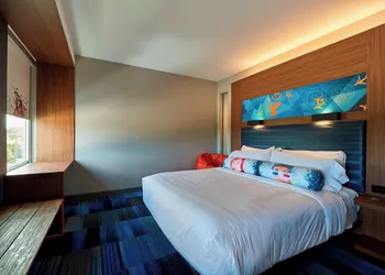 Aloft by Marriott Cleveland Airport hotel thumbnail 6