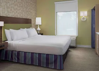Home2 Suites by Hilton Summerville hotel thumbnail 5