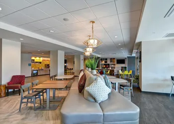 Home2 Suites by Hilton Tampa USF Near Busch Gardens hotel thumbnail 5