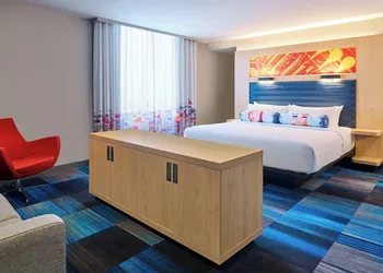 Aloft by Marriott South Bend hotel thumbnail 3