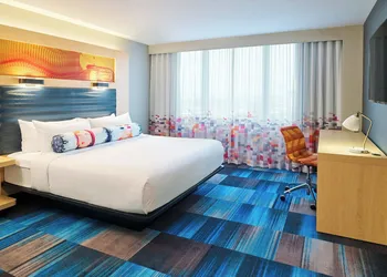 Aloft by Marriott South Bend hotel thumbnail 5