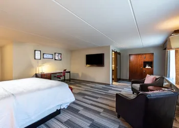 Four Points by Sheraton Atlanta Airport West hotel thumbnail 6