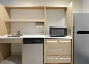 Home2 Suites by Hilton Nokomis Sarasota Casey Key hotel thumbnail 8