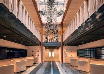 Moxy NYC Times Square hotel thumbnail 2
