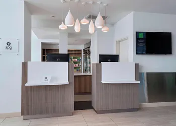 Element by Marriott Palmdale hotel thumbnail 3