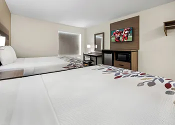 Red Roof Inn & Suites Houma hotel thumbnail 8