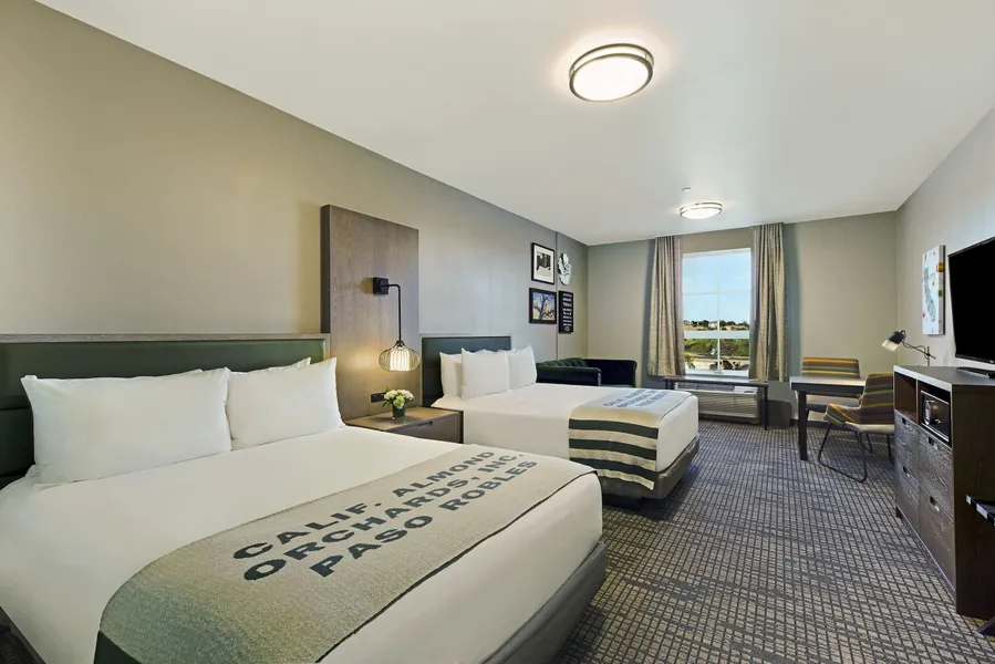 Oxford Suites Paso Robles hotel detail image 6