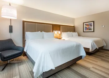 Holiday Inn Express & Suites Florence-Cincinnati Airport by IHG hotel thumbnail 6