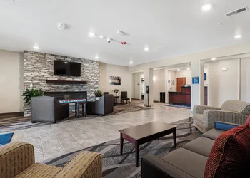Cobblestone Hotel & Suites - Urbana hotel thumbnail 6