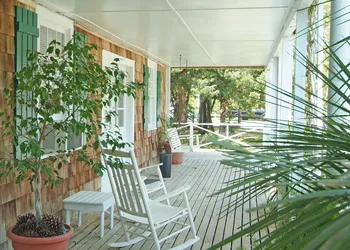 Blackbeard's Lodge hotel thumbnail 2
