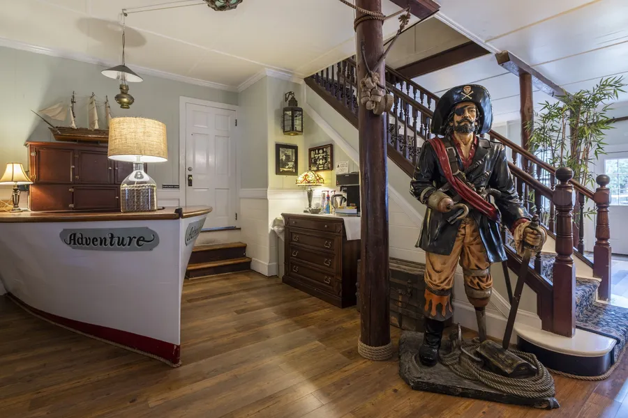 Blackbeard's Lodge hotel detail image 6