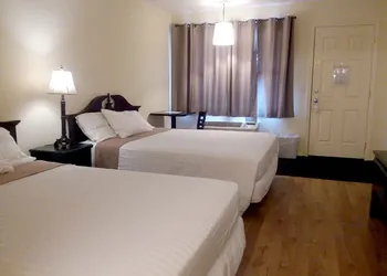 Walton Inn hotel thumbnail 5