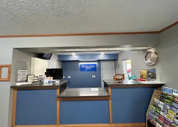 Rodeway Inn Emporia hotel thumbnail 2