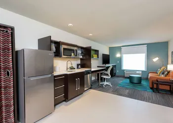 Home2 Suites by Hilton Appleton hotel thumbnail 6