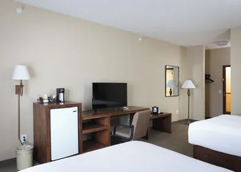 Manistee National Golf and Resort hotel thumbnail 7
