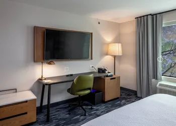 Fairfield Inn & Suites by Marriott Little Rock Airport hotel thumbnail 6