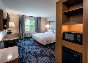 Fairfield Inn & Suites by Marriott Little Rock Airport hotel thumbnail 8