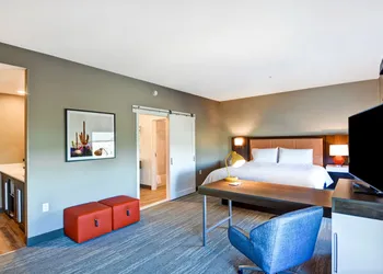Hampton Inn & Suites Tucson Tech Park hotel thumbnail 3