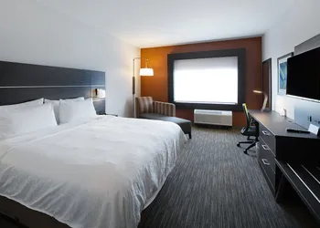 Holiday Inn Express & Suites Wentzville St Louis West by IHG hotel thumbnail 3