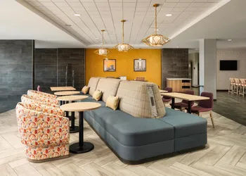 Home2 Suites by Hilton Jacksonville Airport hotel thumbnail 3
