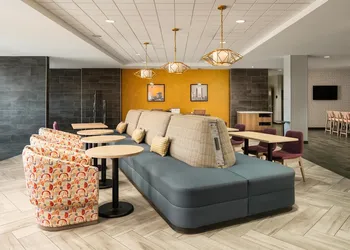 Home2 Suites by Hilton Jacksonville Airport hotel thumbnail 3