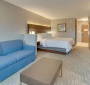 Holiday Inn Express & Suites Union City by IHG hotel detail image 3