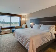 Holiday Inn Express & Suites Union City by IHG hotel detail image 4