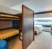 Holiday Inn Express & Suites Union City by IHG hotel detail image 7