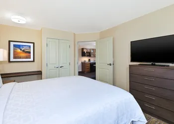 Candlewood Suites Louisville - NE Downtown Area by IHG hotel thumbnail 8