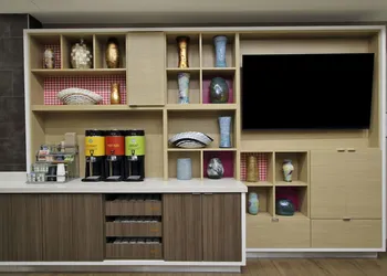 Home2 Suites by Hilton Beaumont hotel thumbnail 2