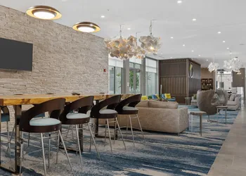 Element by Marriott Hampton Peninsula Town Center hotel thumbnail 4