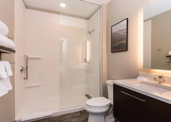 TownePlace Suites by Marriott Irvine Lake Forest hotel thumbnail 5
